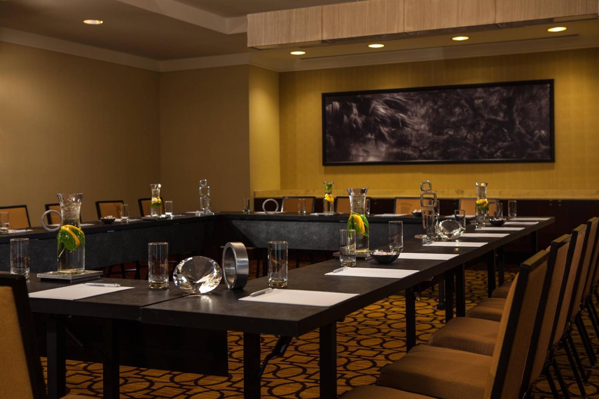 Renaissance Baton Rouge Hotel Eksteriør billede